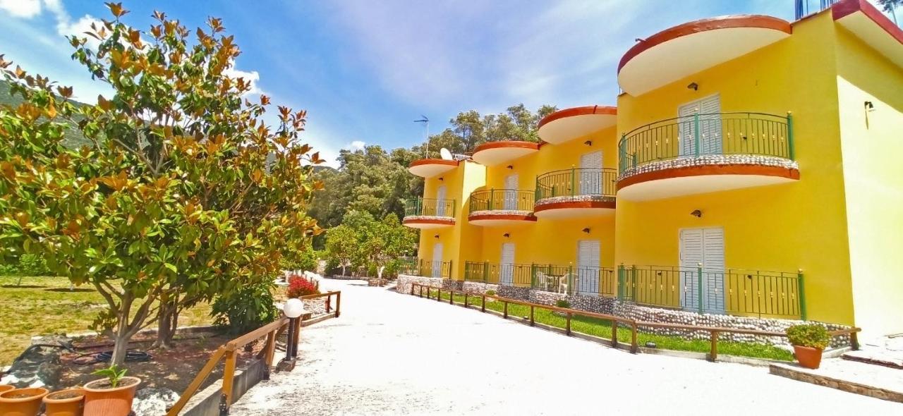 Villa Perkemes Apartments Parga Exterior foto